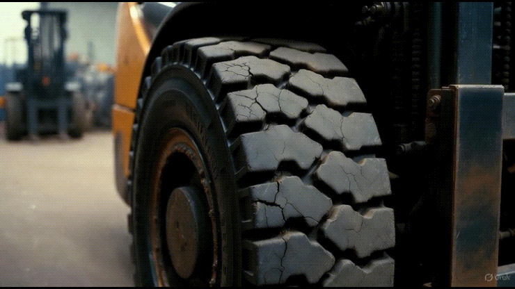 ترک خودرن لاستیک لیفتراک-1